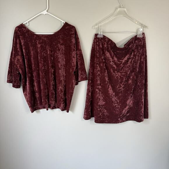 J. Jill Two Piece Skirt Set L Petite Crushed Velvet Maroon Purple Embroidered - Picture 6 of 9